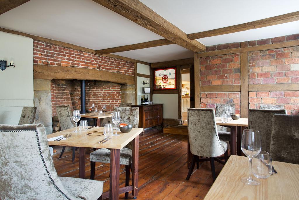 The Queen'S Inn Hawkhurst Dış mekan fotoğraf